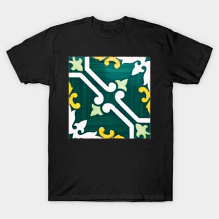 Traditional Portuguese glazed tiles T-Shirt